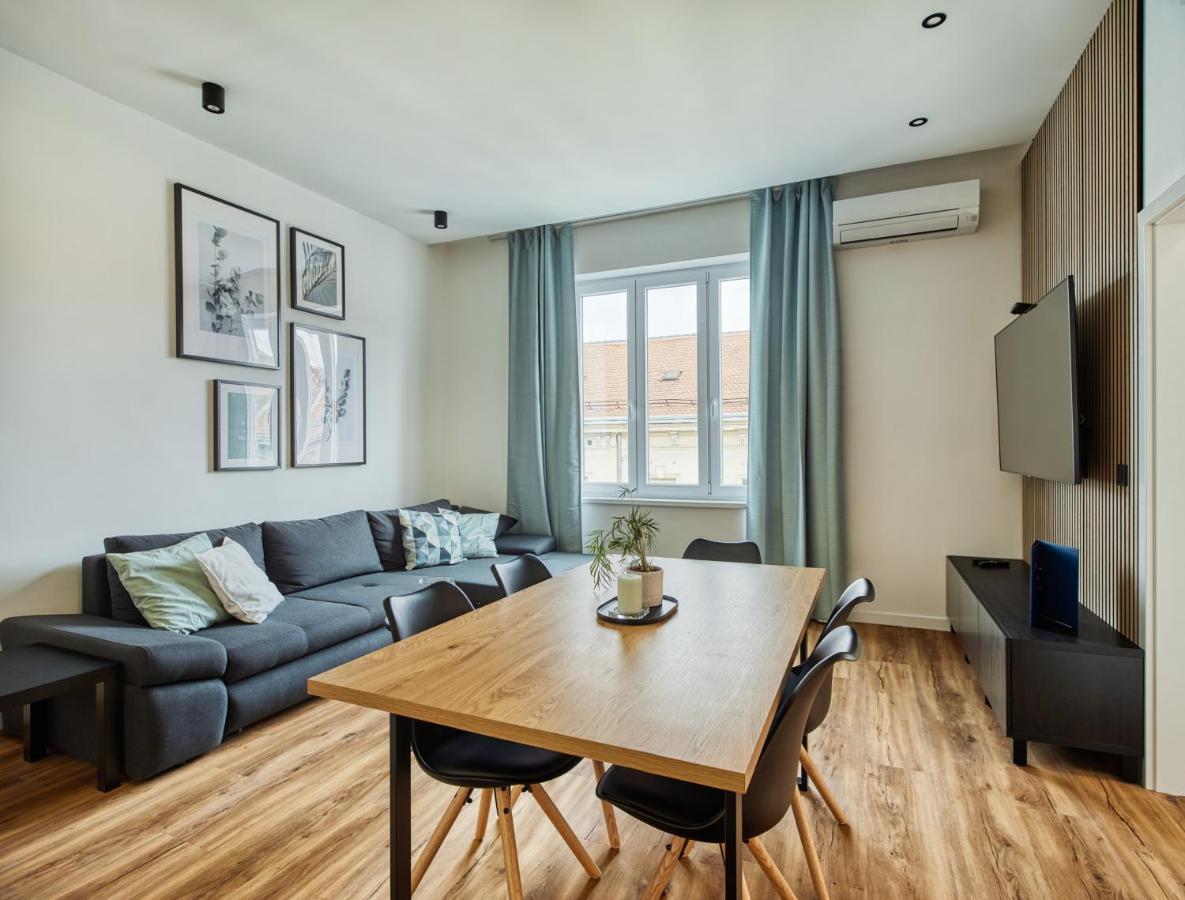 Cali & Rio Apartments By Irundo Zagreb Bagian luar foto